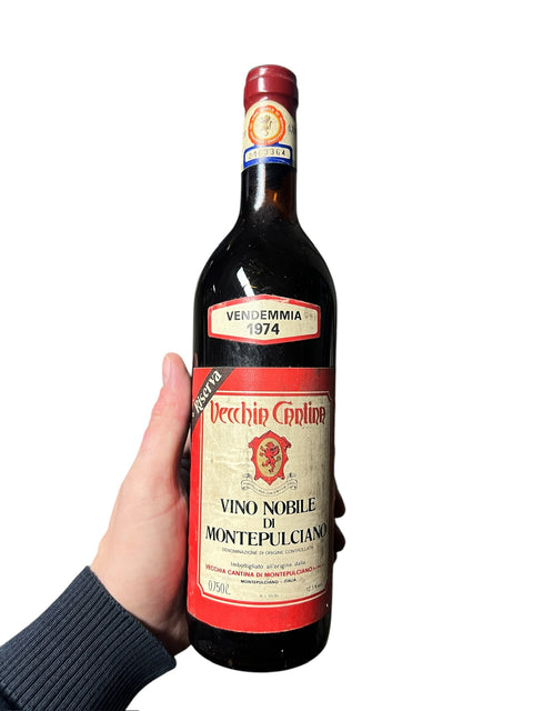Vecchia Cantina Vino Nobile di Montepulciano 1974 Riserva Capsul Schaden