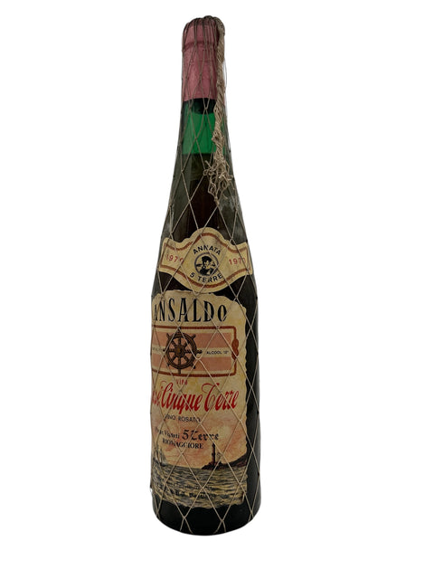 Alte Flasche Roséwein Cinque Terre Ansaldo 1970 mit Netz