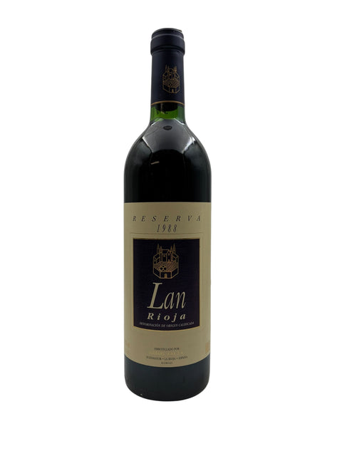 Flasche Rotwein Lan Reserva 1988 aus Rioja in Spanien
