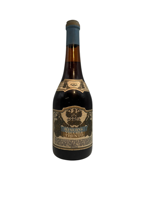 Flasche Rotwein Riserva Vecchia Trento 1969