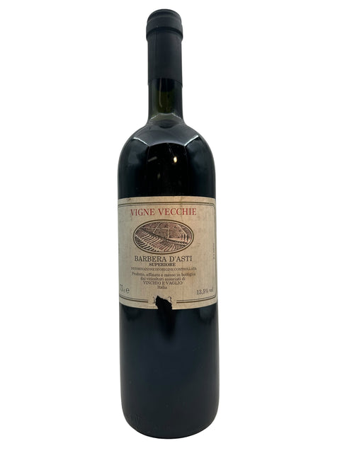 Flasche Rotwein Vigne Vecchie Barbera d'Asti Superiore